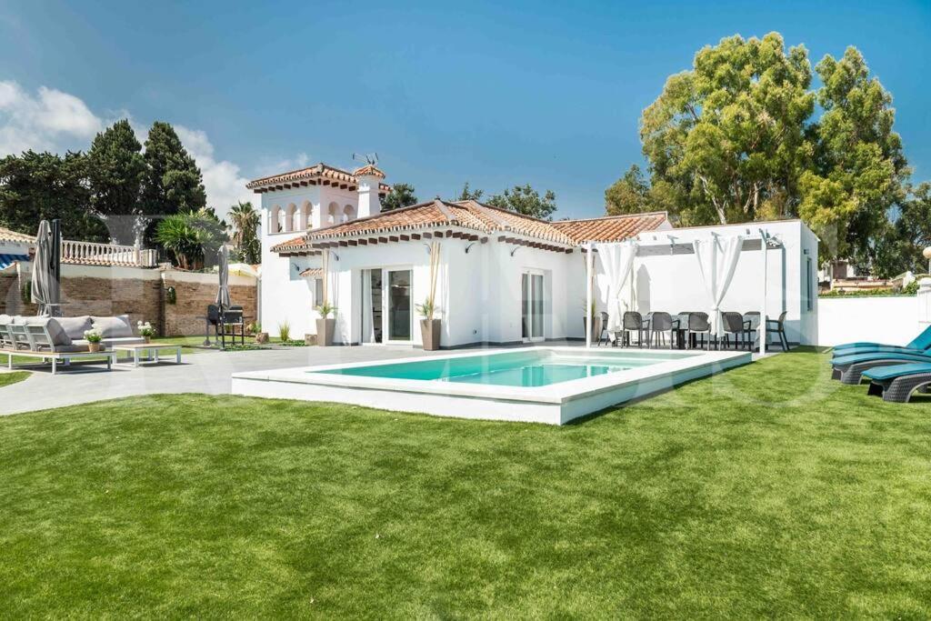 With Private Heated Pool By The & Port - By Rems