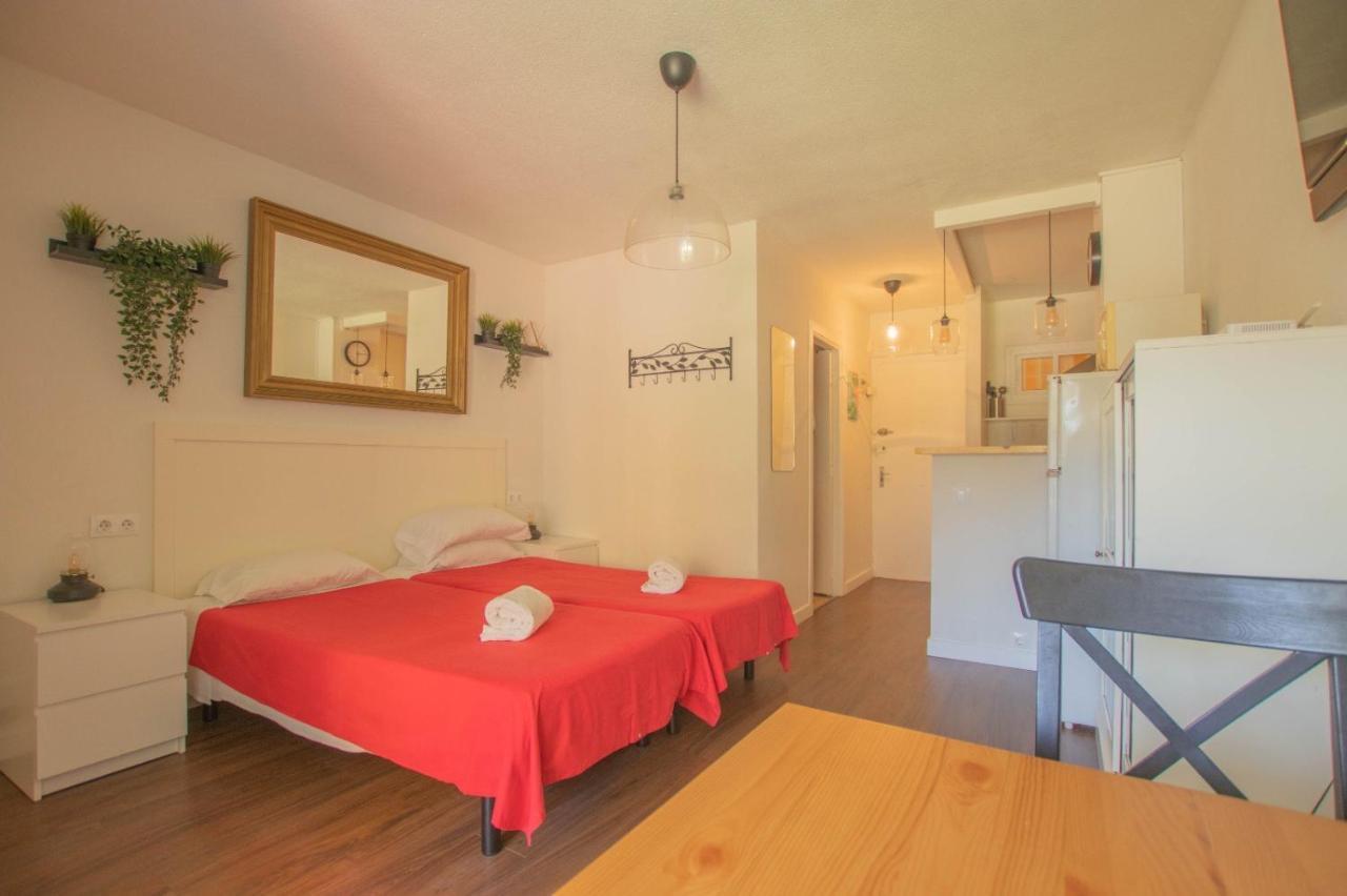 Apartamento Apartamento Con Bonitas Vistas A La Piscina Cerca Del Mar / Beautiful Pool Views Near To The Beach *