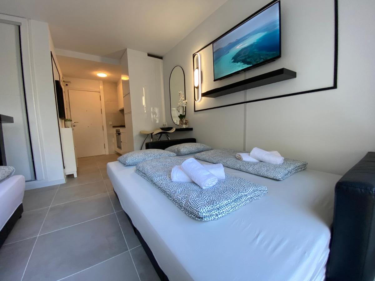 Modern Sea View In Benal Appartement