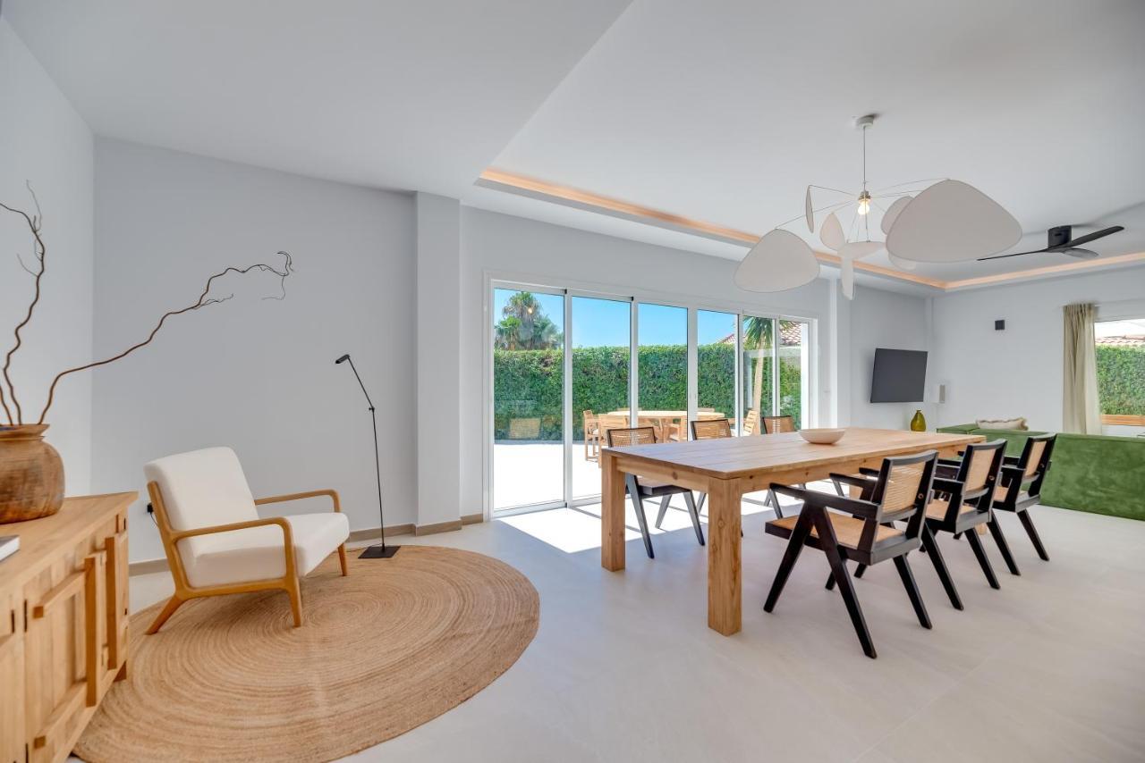 Vb Higueron 4bdr W Pool & Ping Pong
