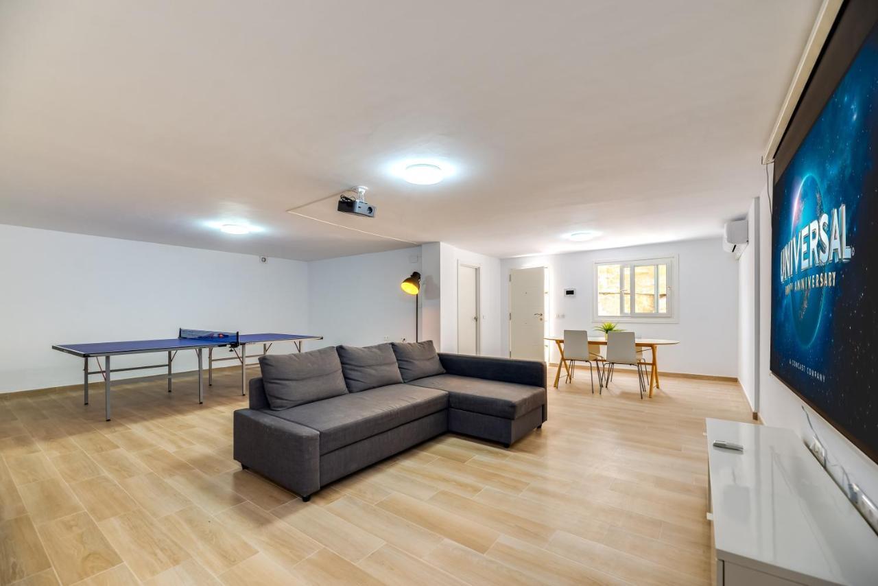 Vb Higueron 4bdr W Pool & Ping Pong