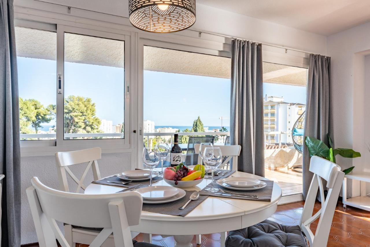 Apartment Sunny 2br Pool Terrace Seaview *