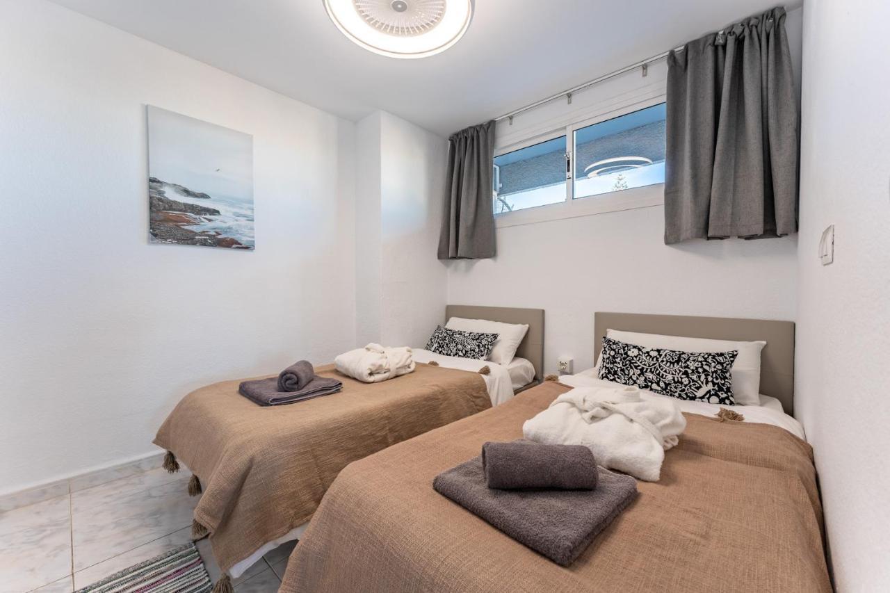 Sunny 2br Pool Terrace Seaview Apartment Benalmádena