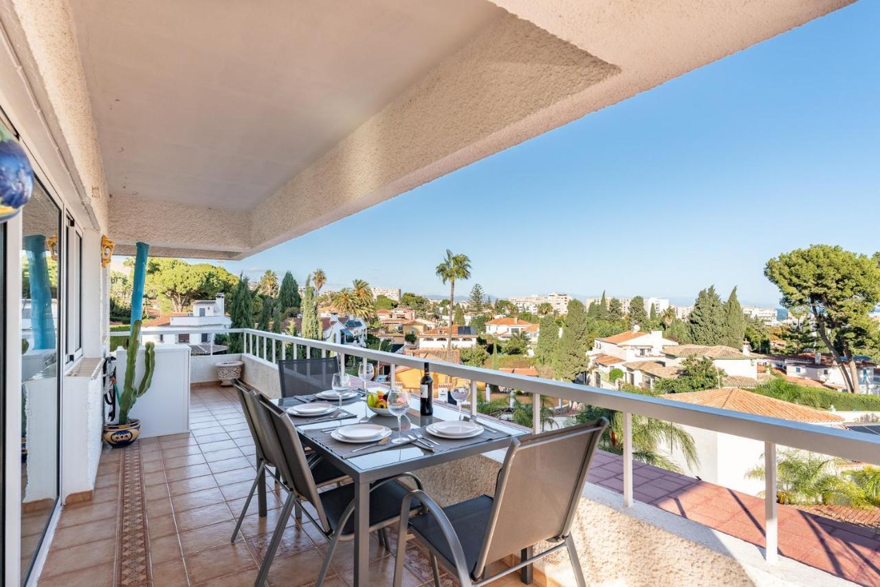 Sunny 2br Pool Terrace Seaview Apartment