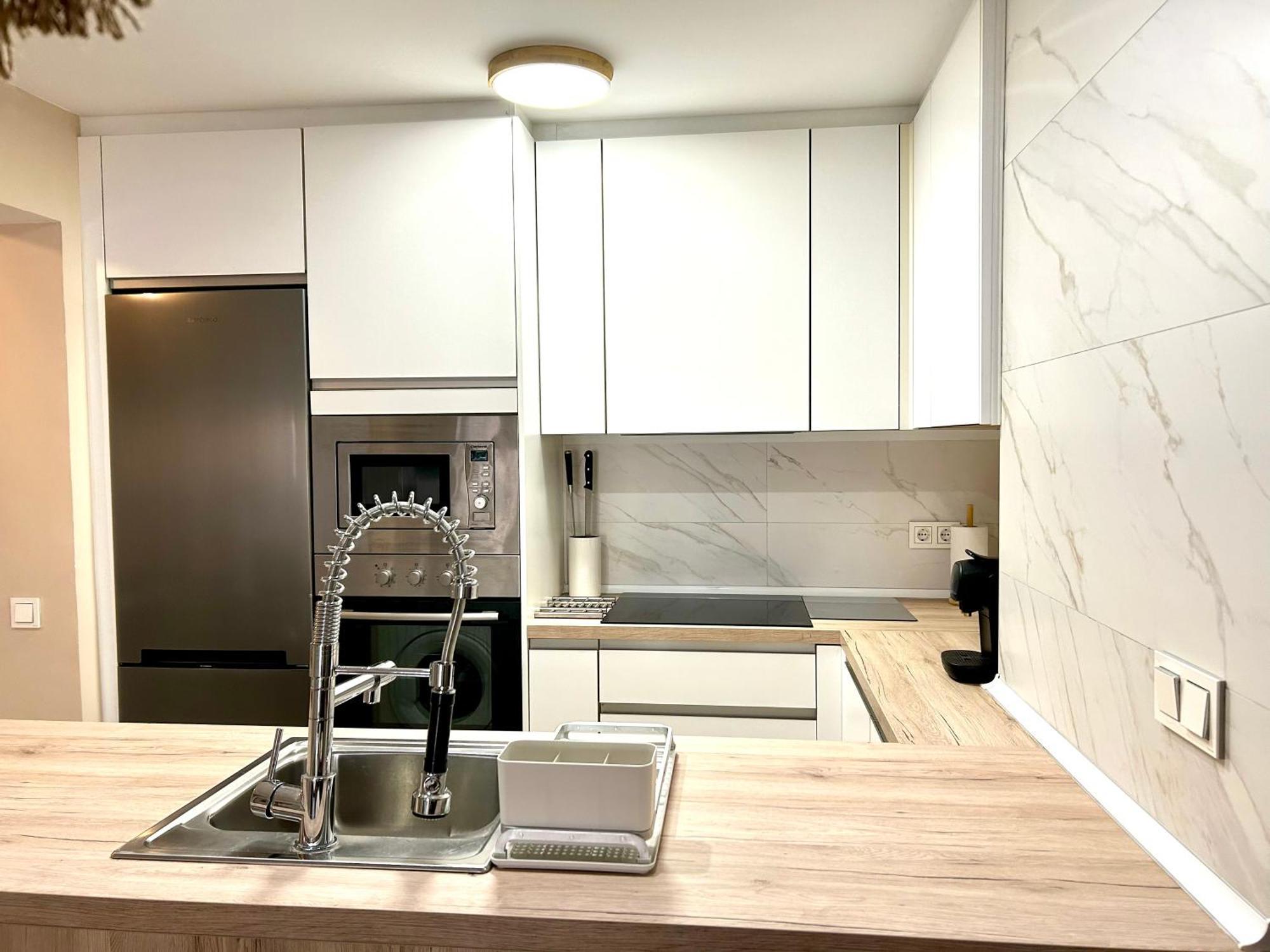 Piso Centrico En Calle Luis Vives 1, Appartement