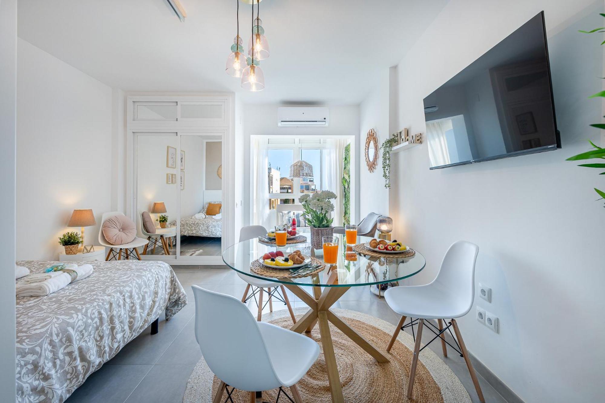 797 Rentals- Elegante Estudio Reformado En Iris Apartment