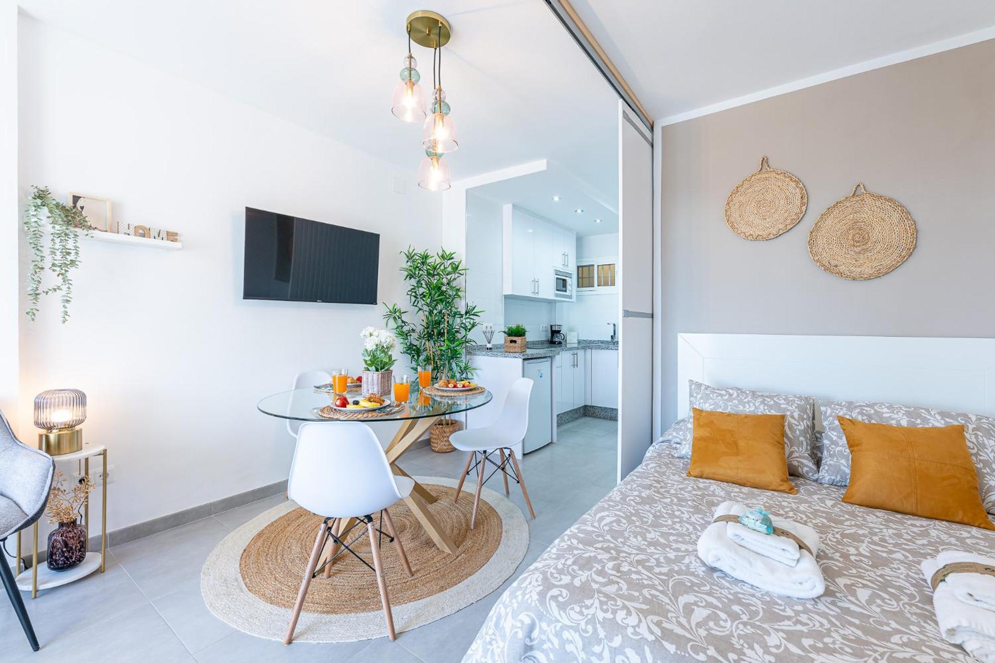 797 Rentals- Elegante Estudio Reformado En Iris Apartment