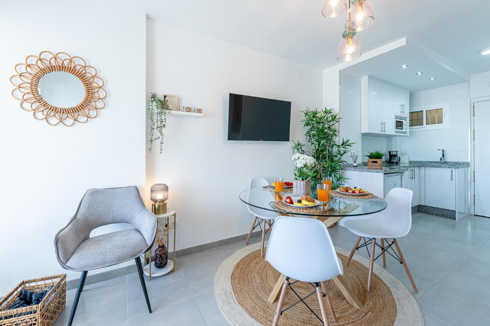 797 Rentals- Elegante Estudio Reformado En Iris