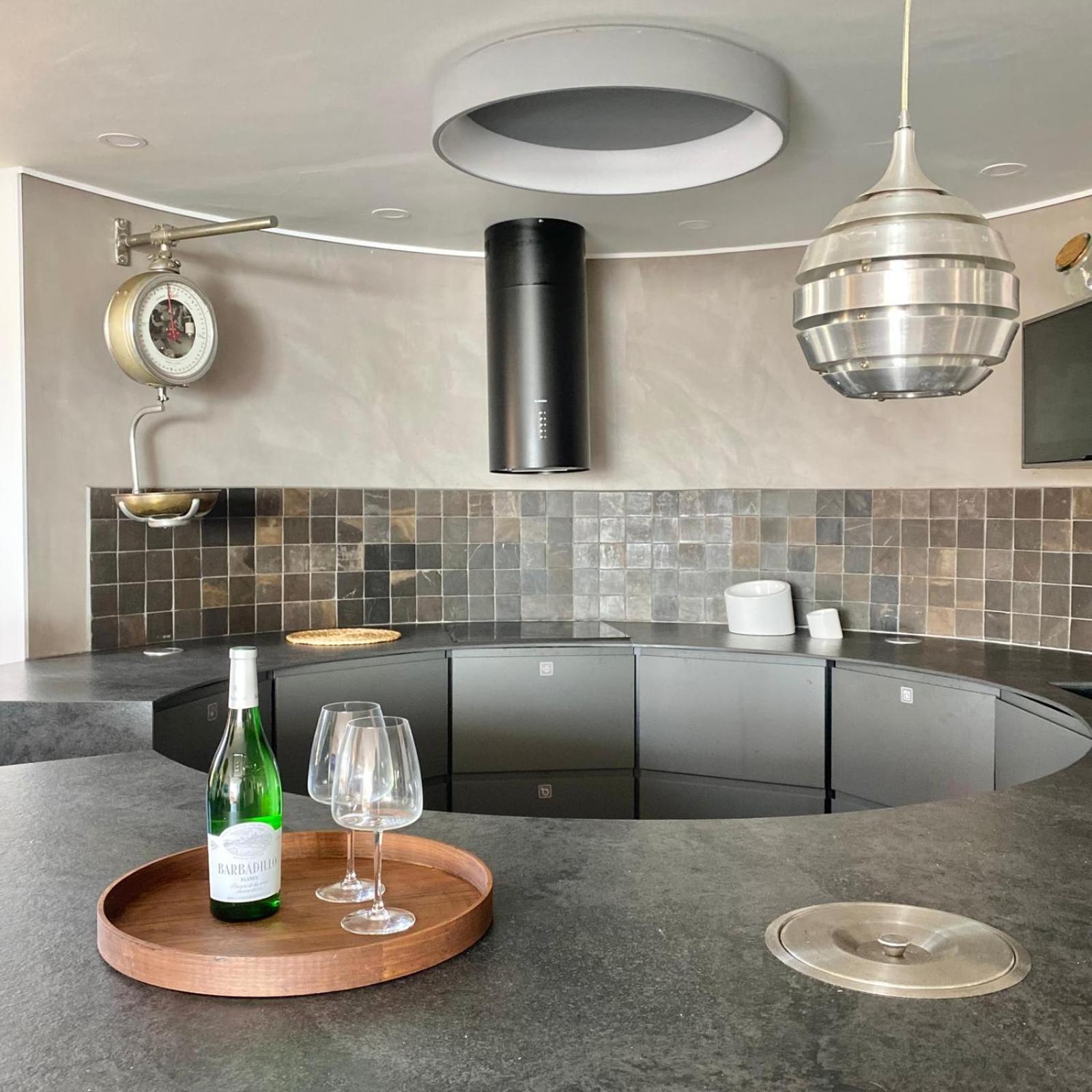 550 M2 Luxury Penthouse - Jacuzzi, Golf & *