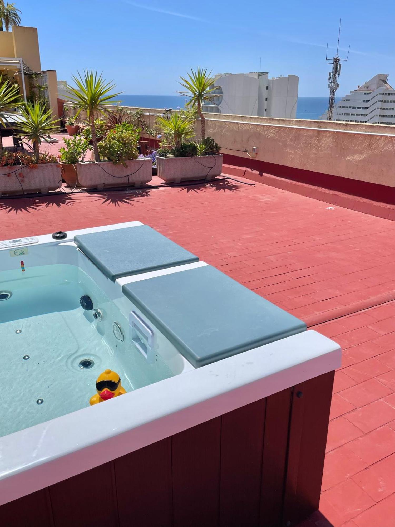 Apartment 550 M2 Luxury Penthouse - Jacuzzi, Golf &