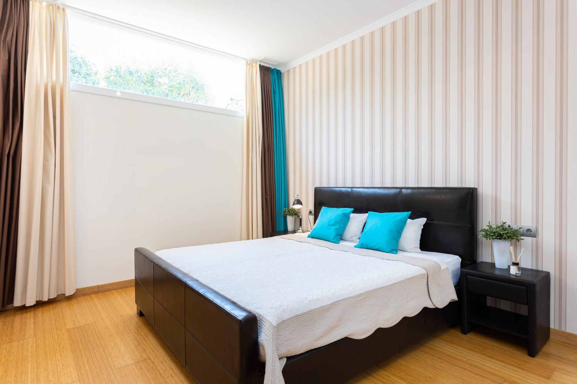 La Vista - Family Friendly Private Pool, Bbq, Sauna Villa