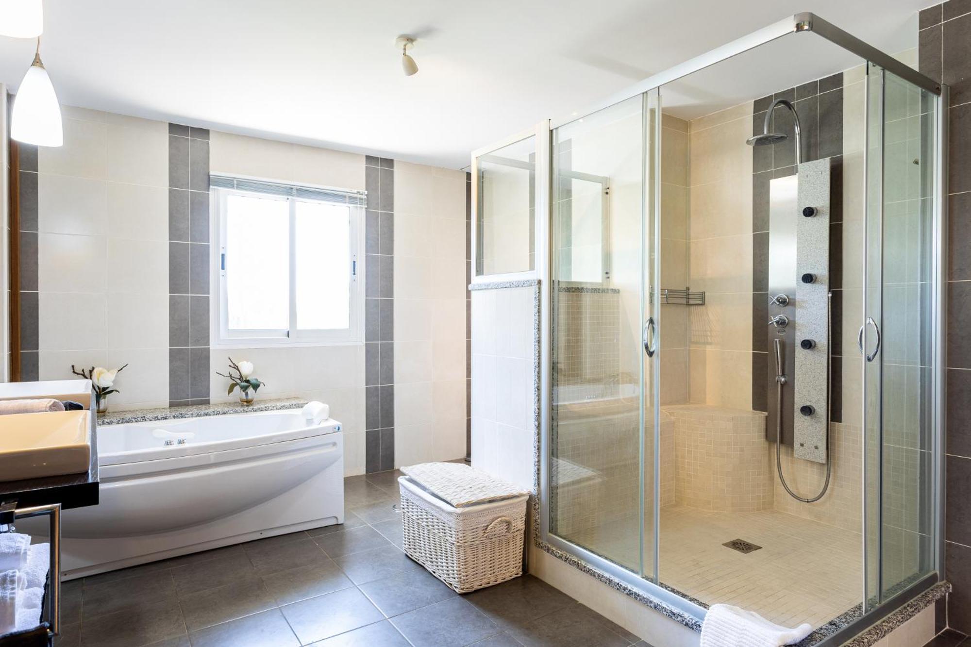Villa La Vista - Family Friendly Private Pool, Bbq, Sauna Benalmádena