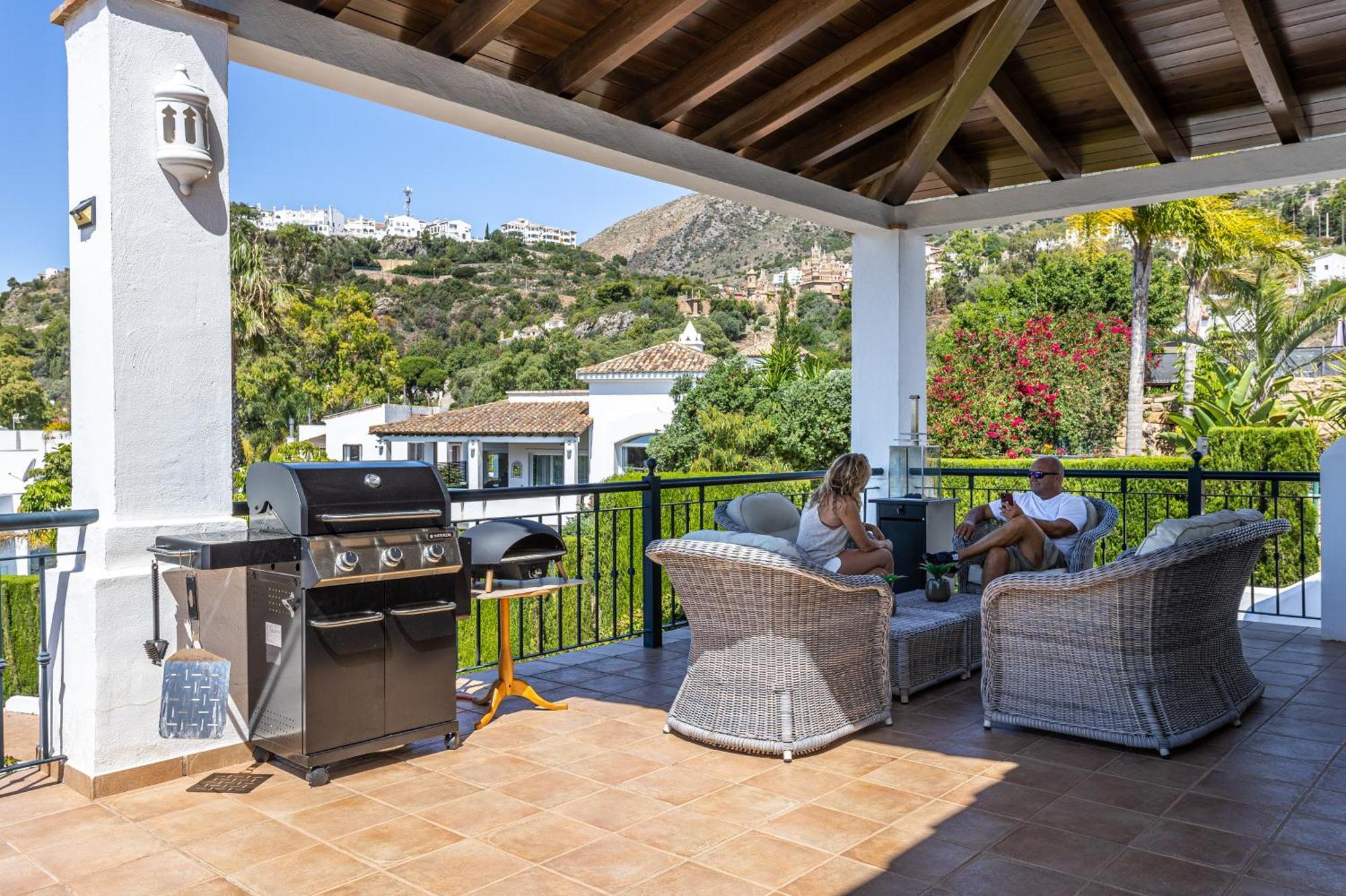 La Vista - Family Friendly Private Pool, Bbq, Sauna Villa Benalmádena