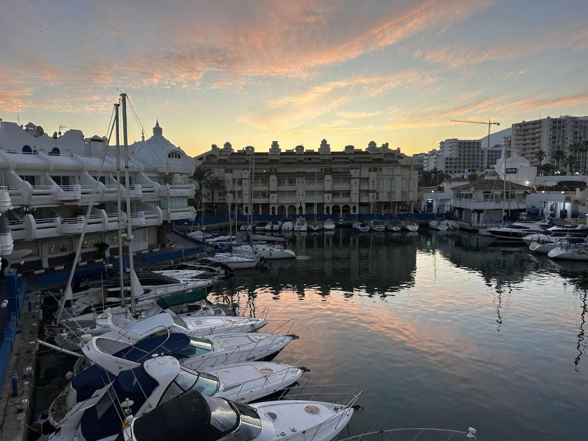 Appartement In Puerto Marina Benalmádena