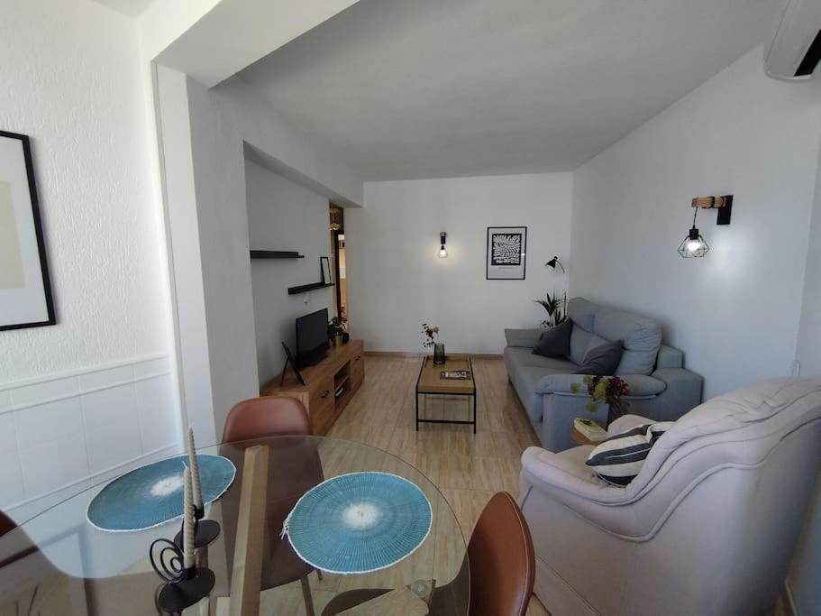 Rent4 Malaga Tamarindo Apartment Benalmadena