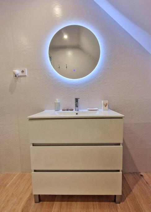 Encantador Duplex 6 A 1 Minuto De La Playa