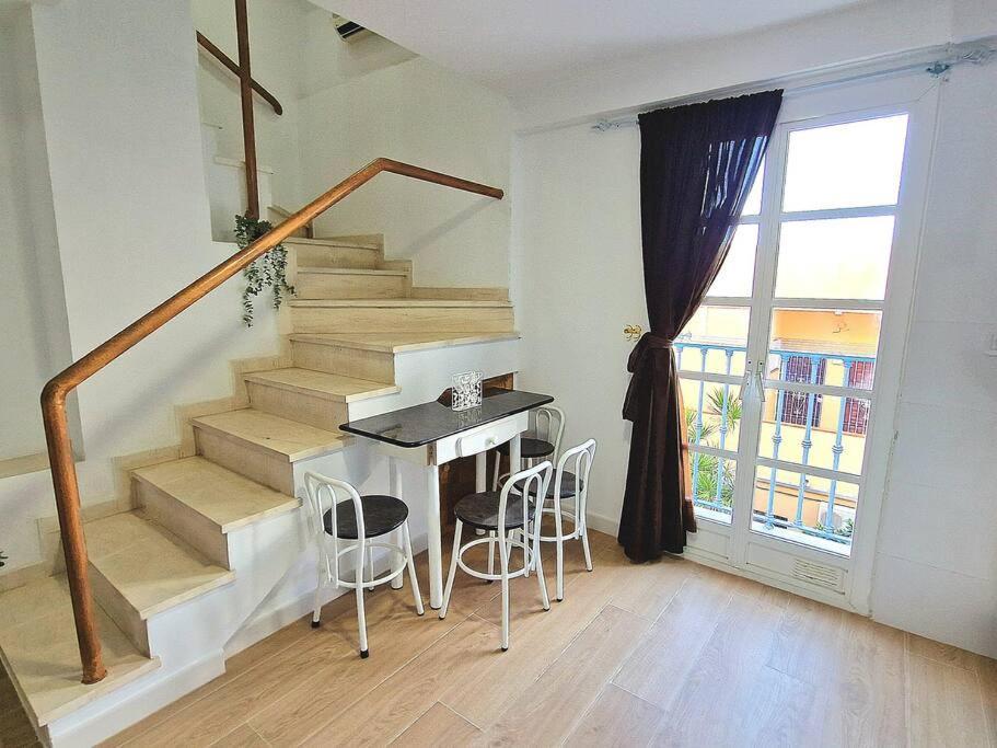 Encantador Duplex 6 A 1 Minuto De La Playa