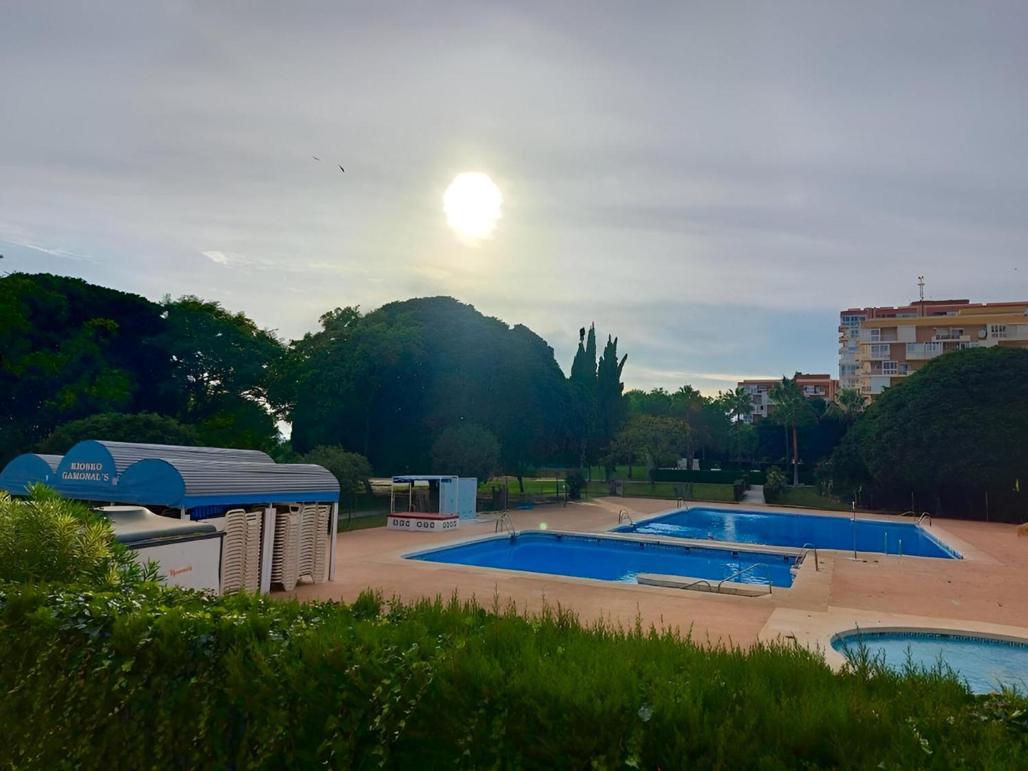 Luxury Sunset Apartment
