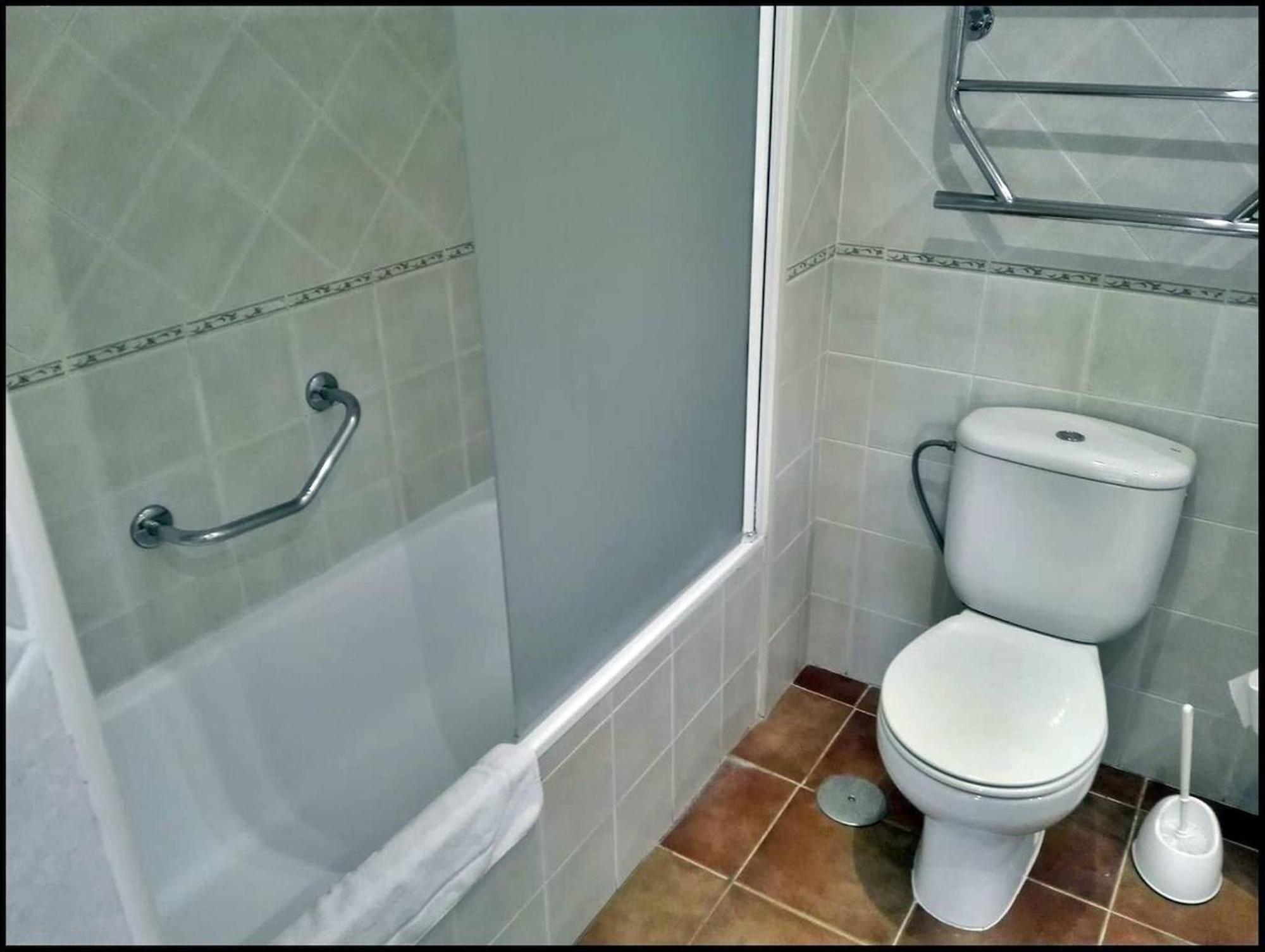 Benalbeach With Side Sea Views Apartamento