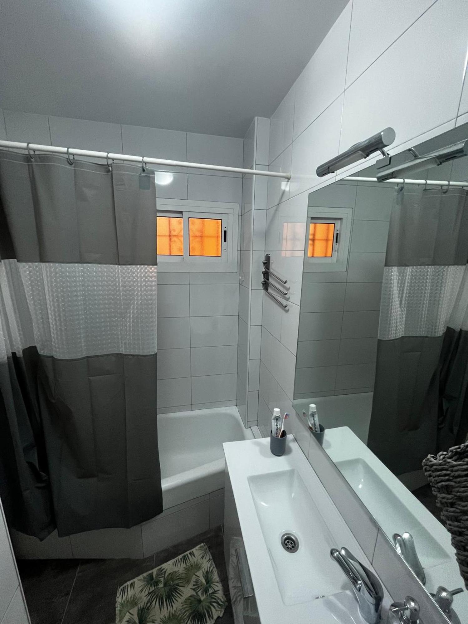 Apartment Acogedor Estudio Con Piscina Y Vistas Al Mar