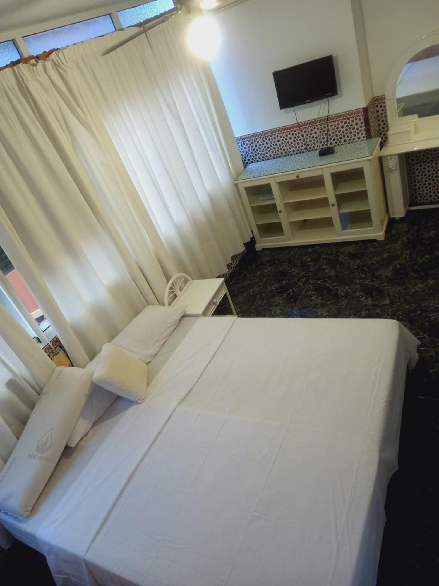 Estrella Lounge Guest house *