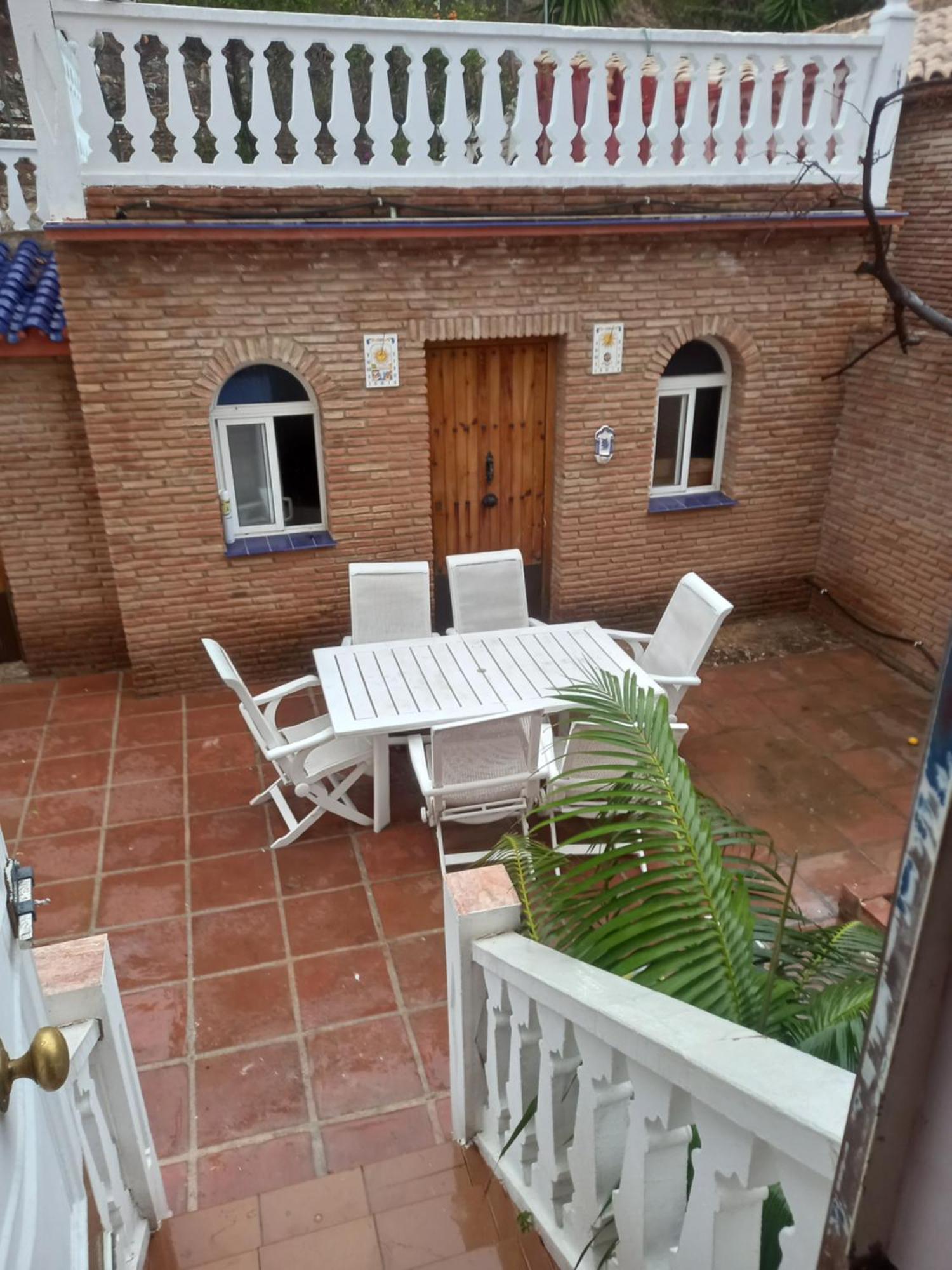 Estrella Lounge Guest house