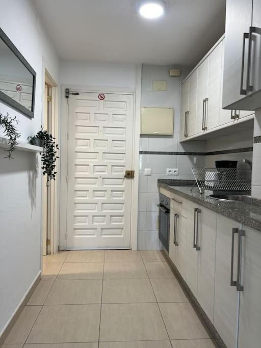 Apartment Benalbeach En La Playa