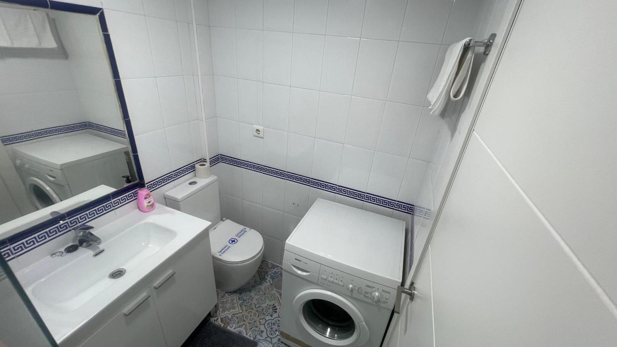 Apartamento Con Vista A La Piscina Apartment Benalmadena