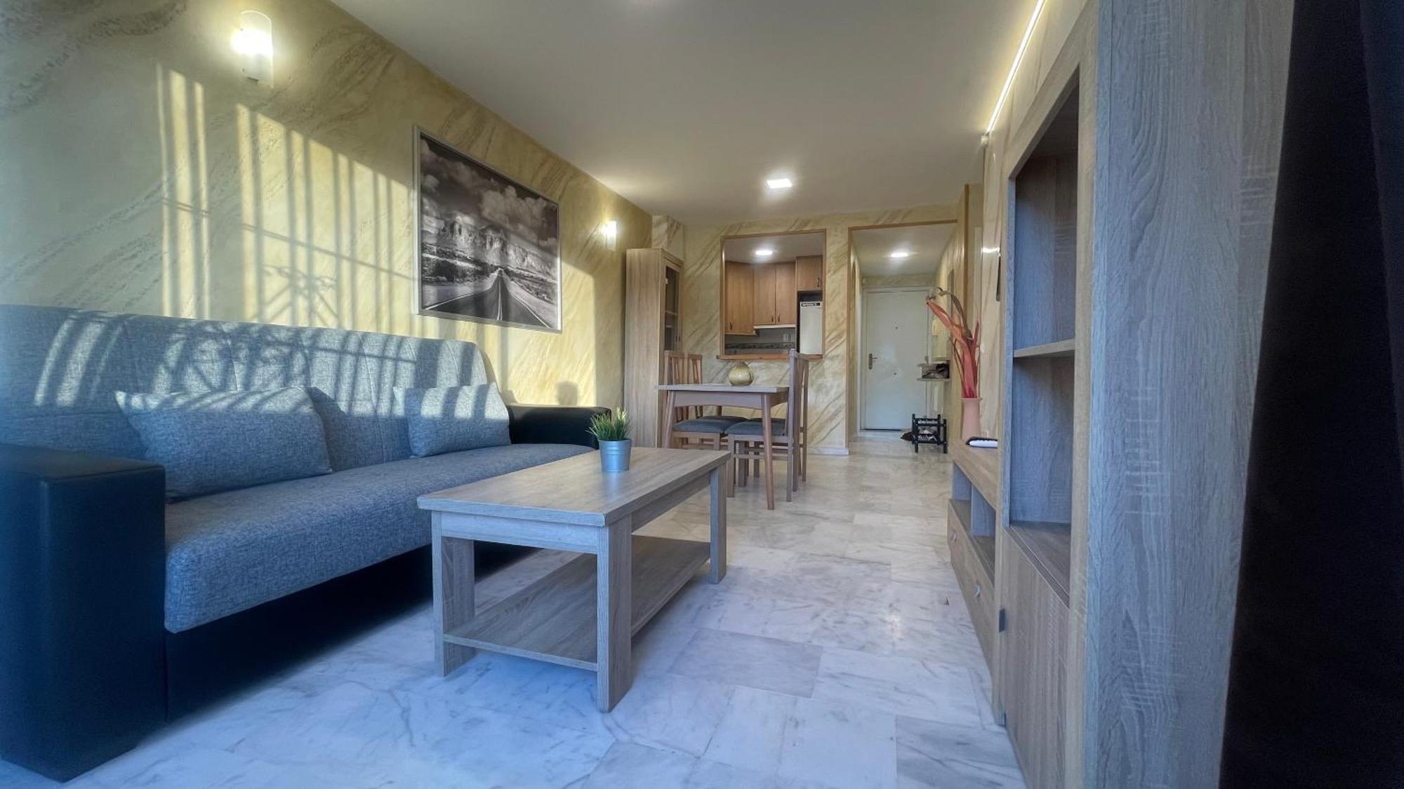 Apartamento Con Vista A La Piscina Apartment Benalmadena