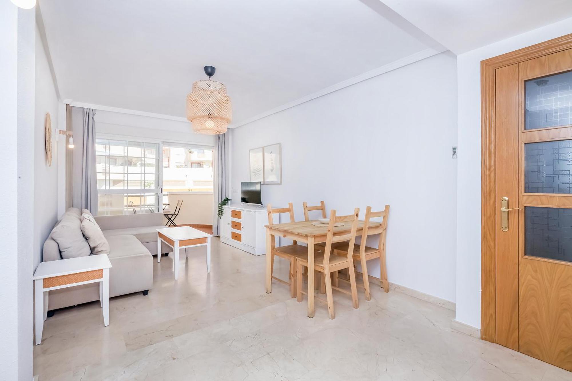 Sol Y Mar Apartment *