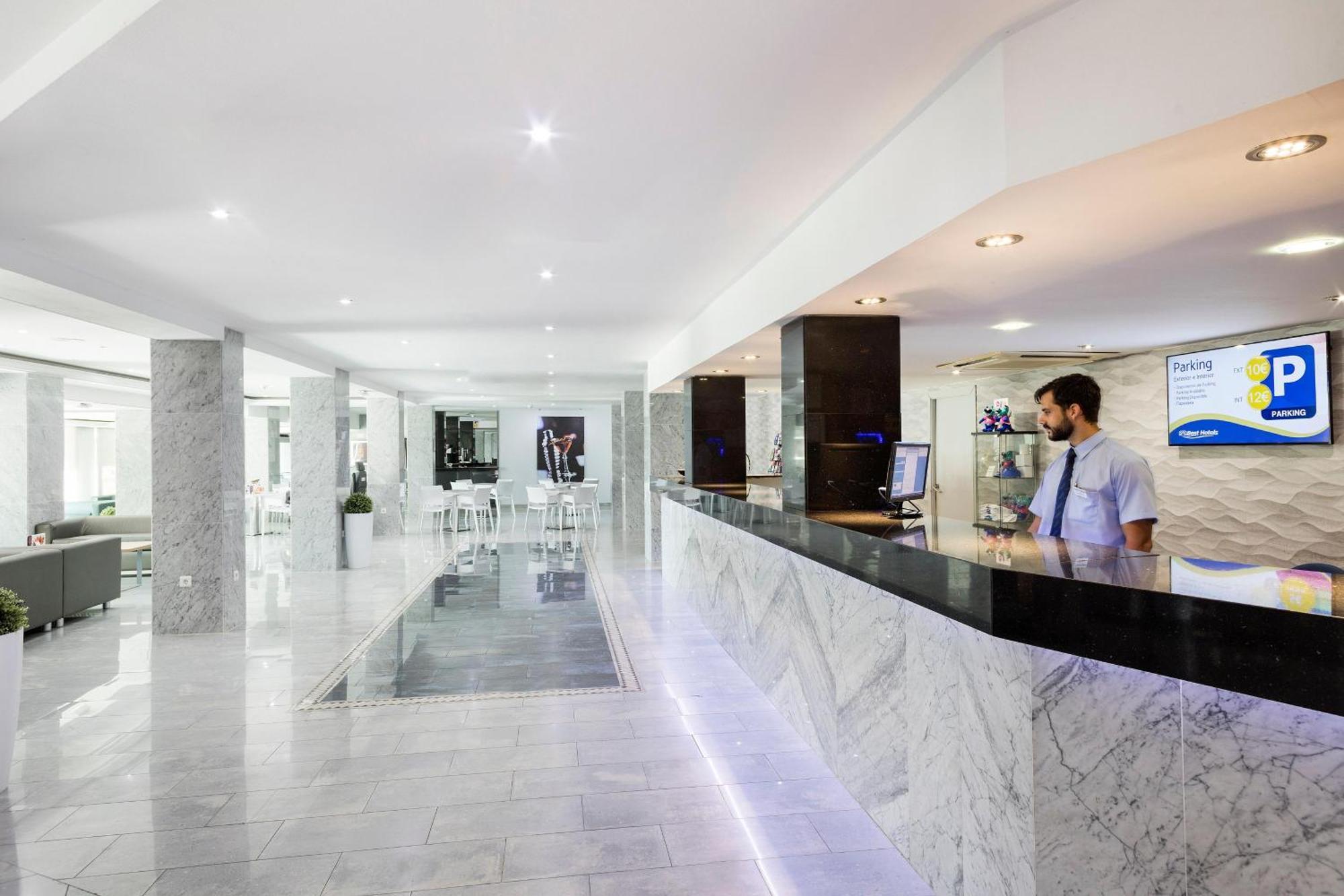 Hotel Siroco 4*