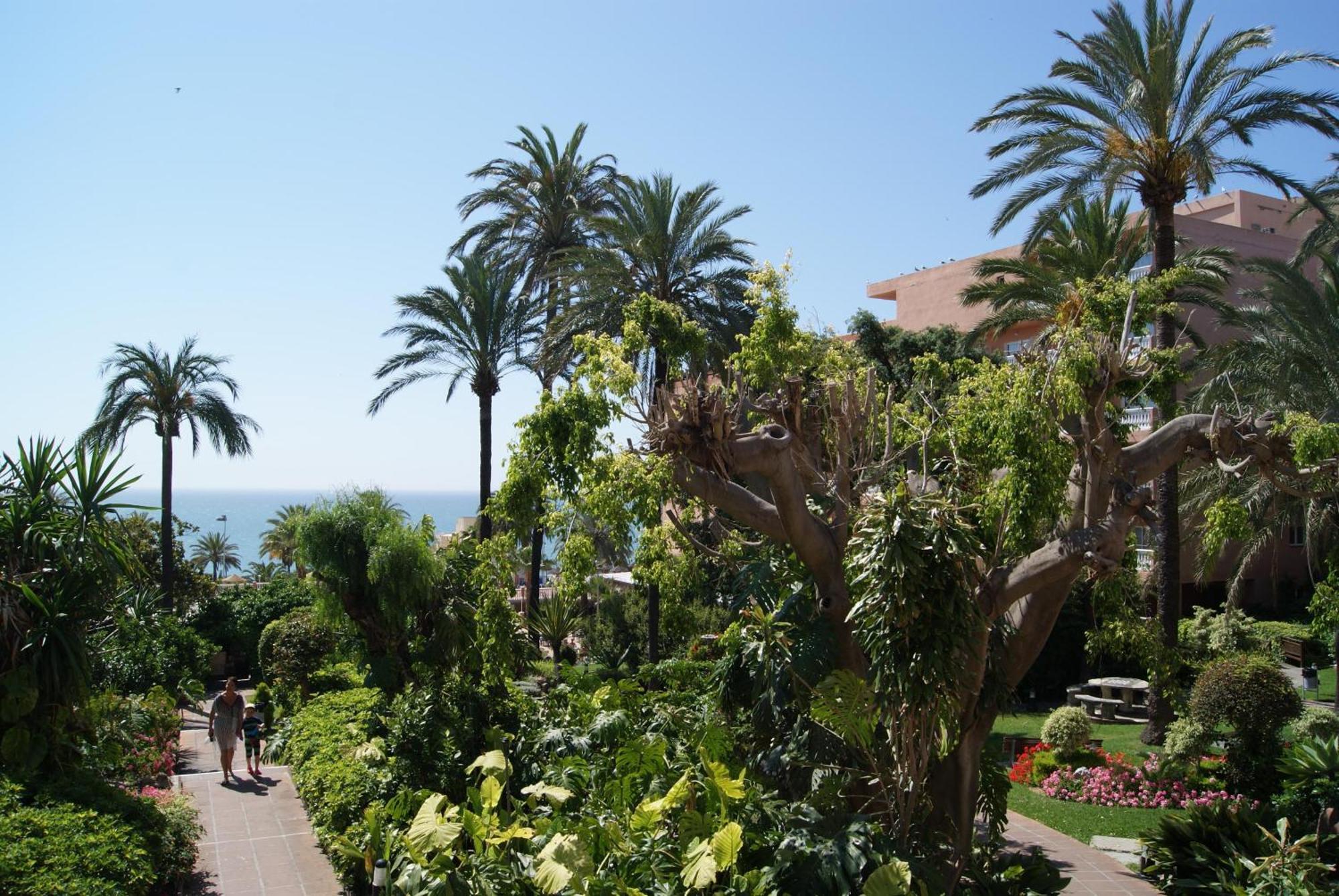 Siroco Hotel 4*