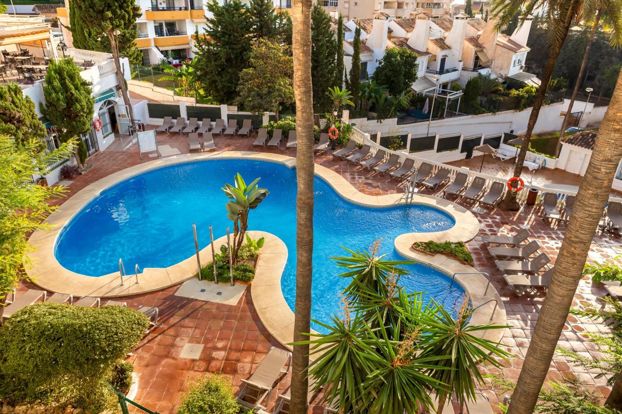 Aparthotel Royal Oasis Club At Pueblo Quinta 3*