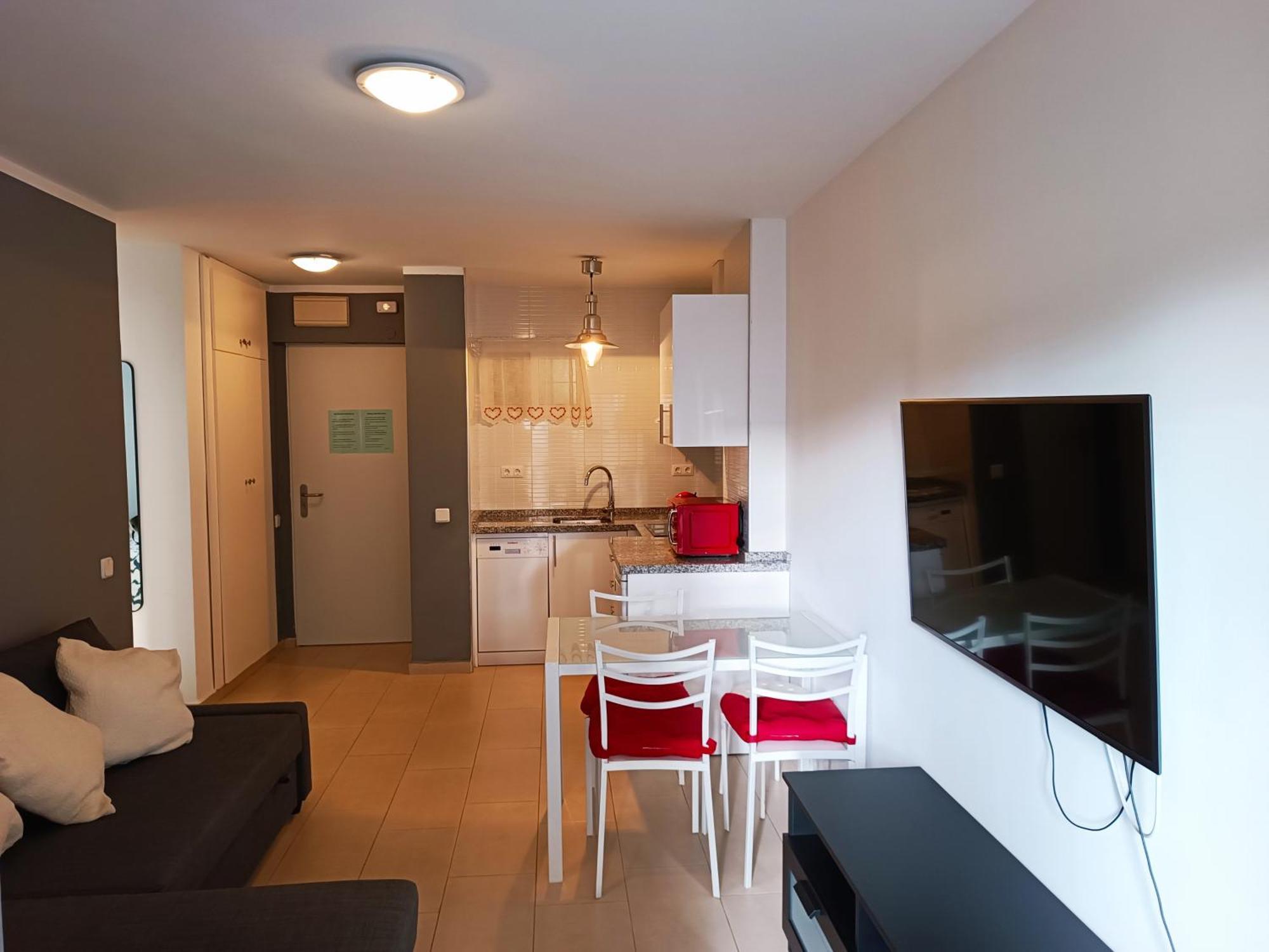 Apartment Aga: Beachfront With Sea View Terrace Benalmadena