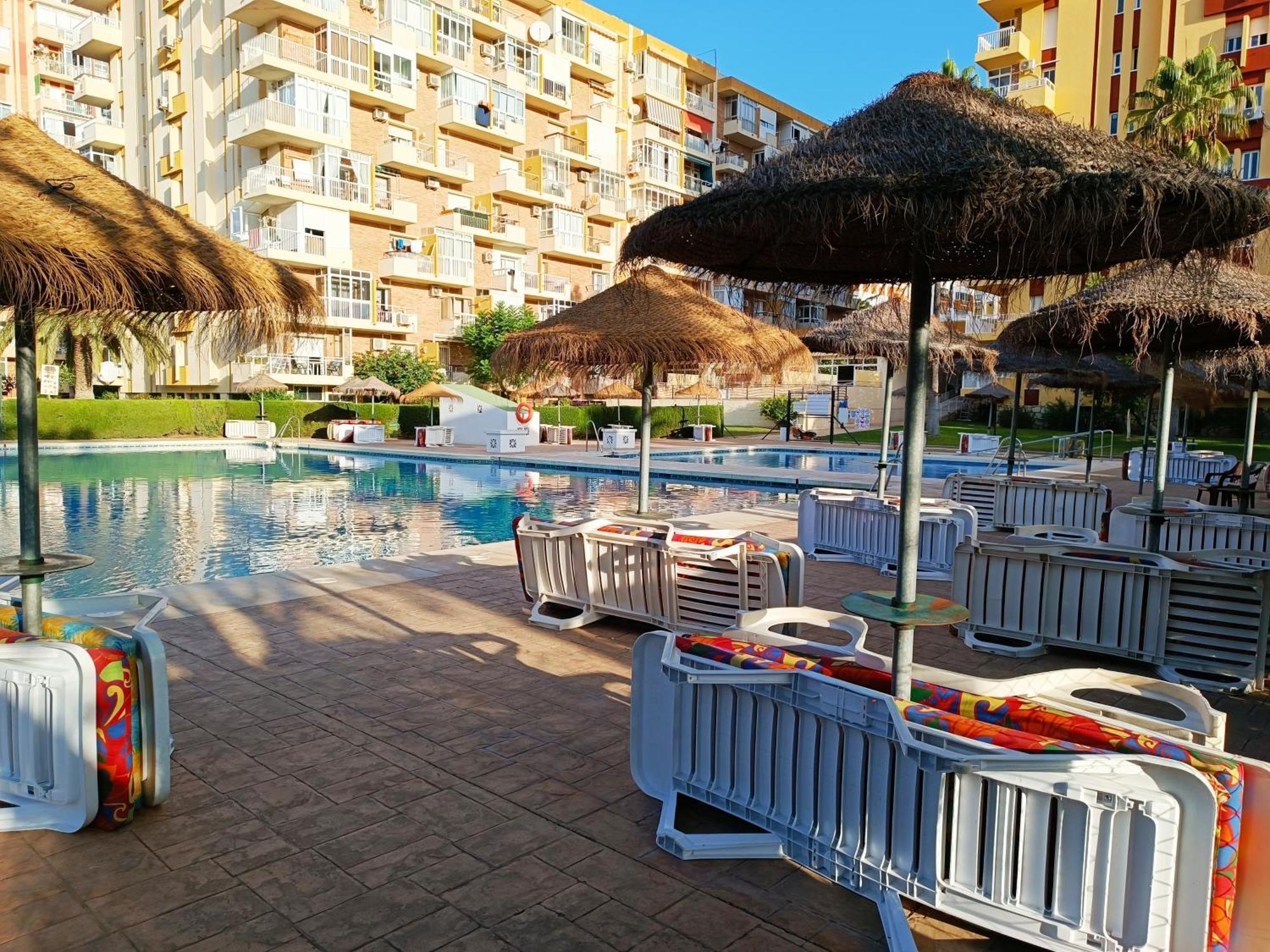 Apartment Aga: Beachfront With Sea View Terrace Benalmadena
