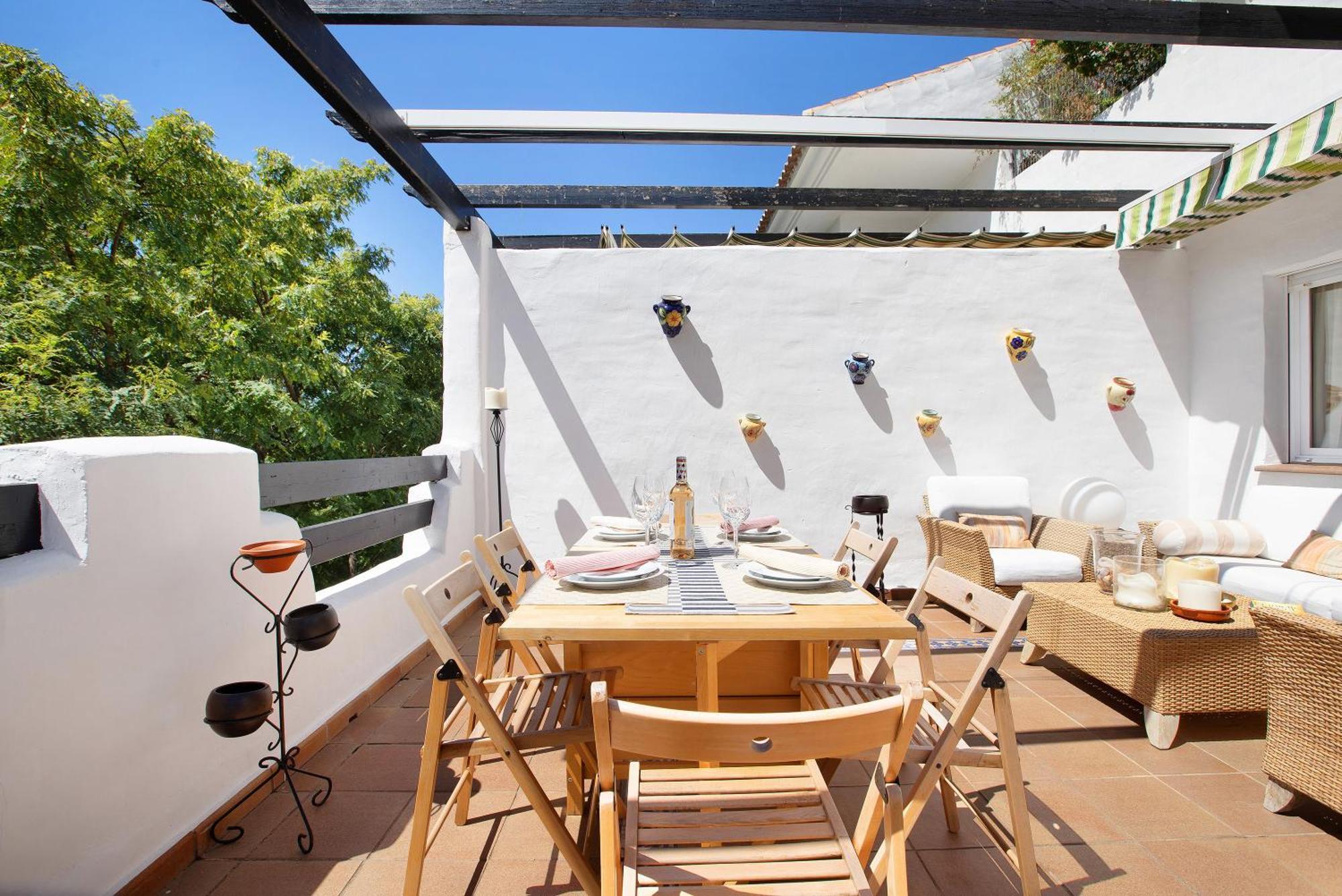 Apartment Lovely Open Terrace Beach