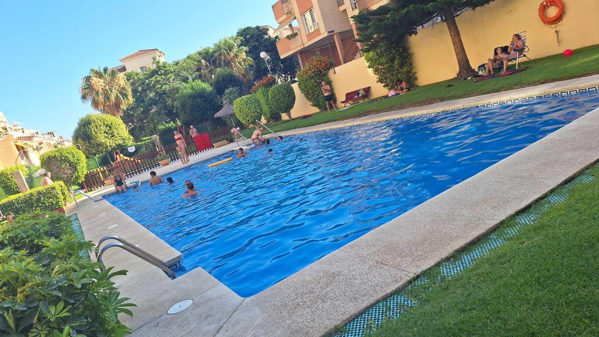 Jowi - Piso Amplio Y Familiar Apartment Benalmadena
