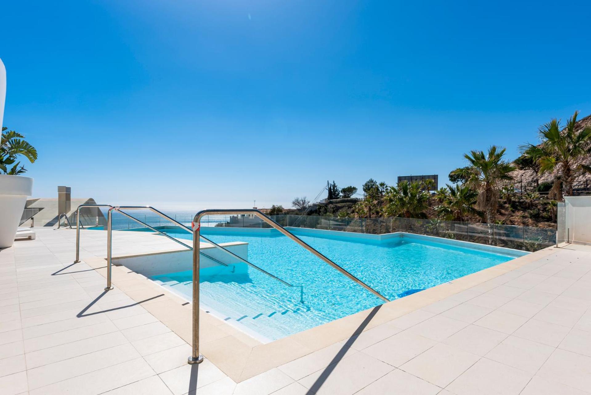 Panoramic Sea View Stupa Hills Apartamento
