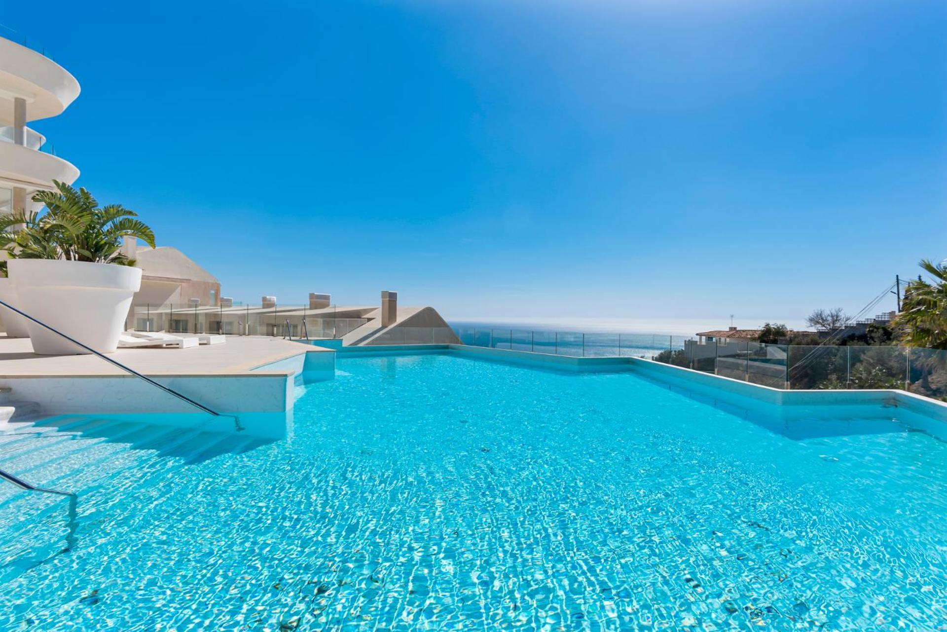 Apartamento Panoramic Sea View Stupa Hills