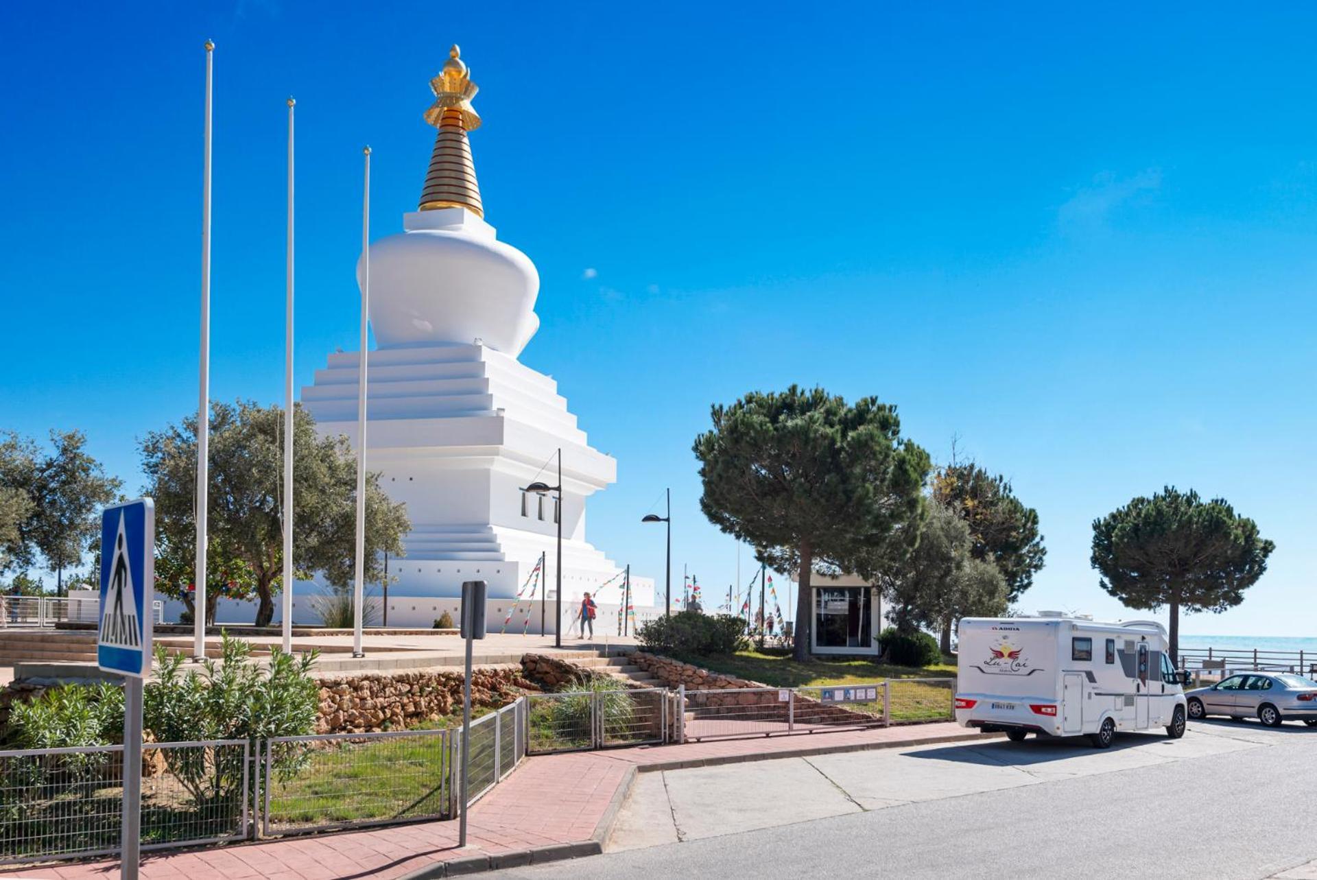 Apartamento Panoramic Sea View Stupa Hills