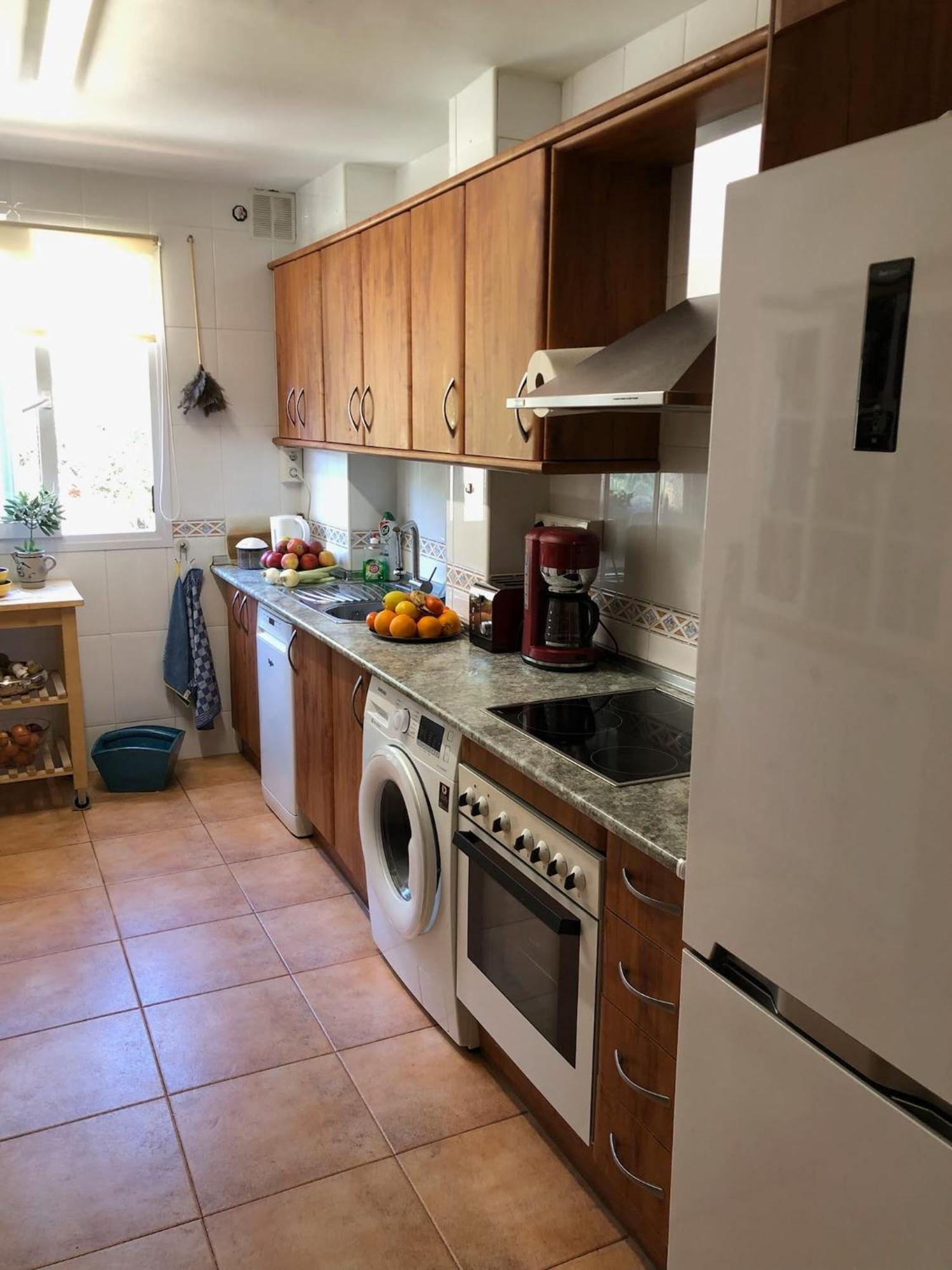 Stunning Penthouse With Sea Views,solarium,pool & Parking Benalmádena