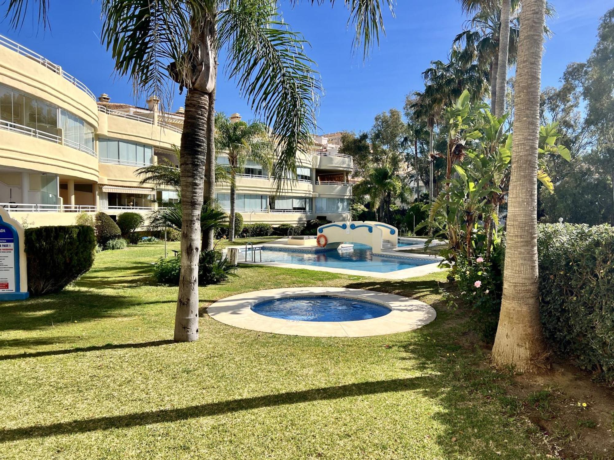 Costaquebrada By Beehive Vacances Benalmadena