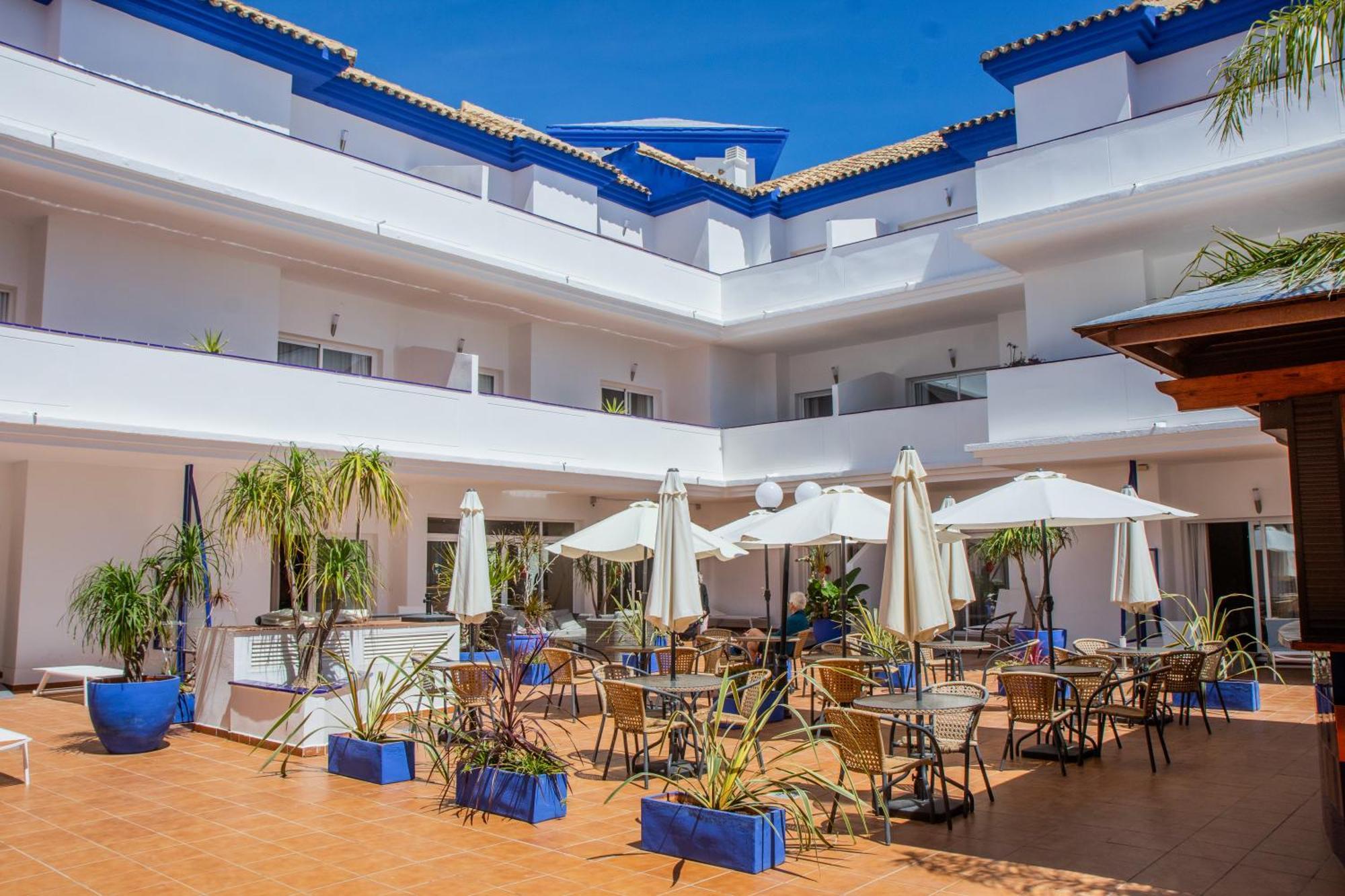 Vive Costa Azul Hotel 3*