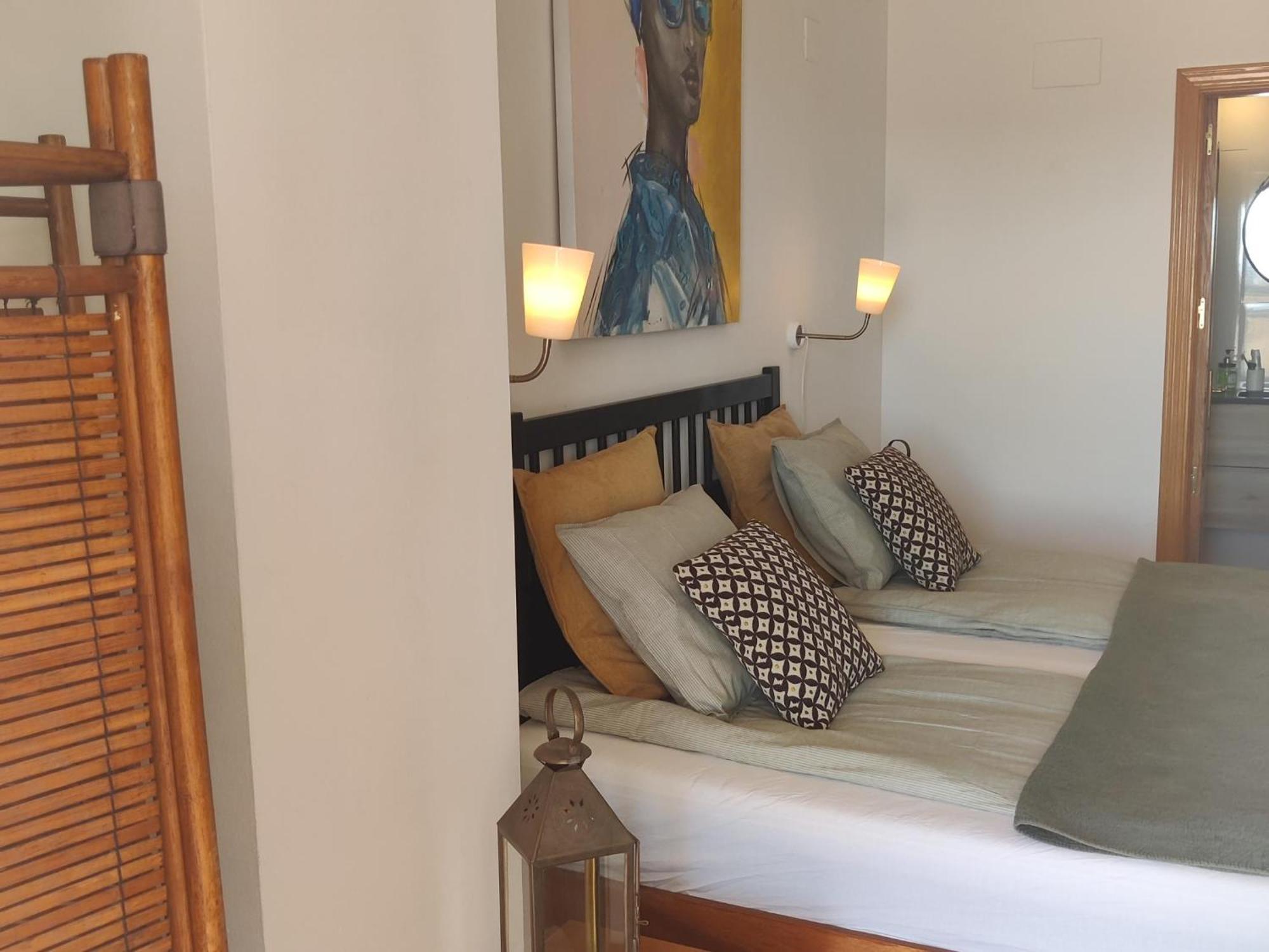 Cosy 1 Bed 50m2 Terrace Apartment