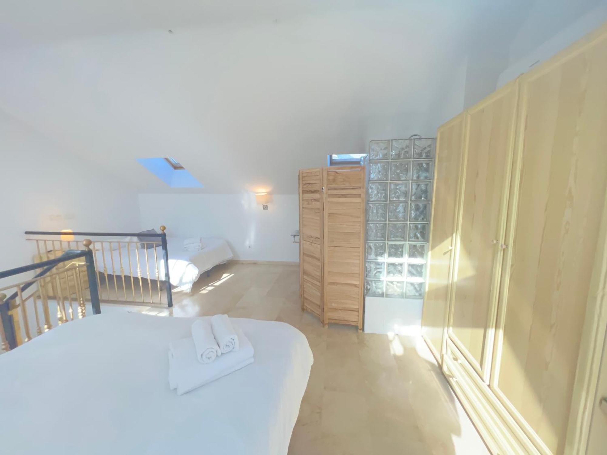 Chalet Townhouse Beachfront Costa, By Casa Del Sol Hr