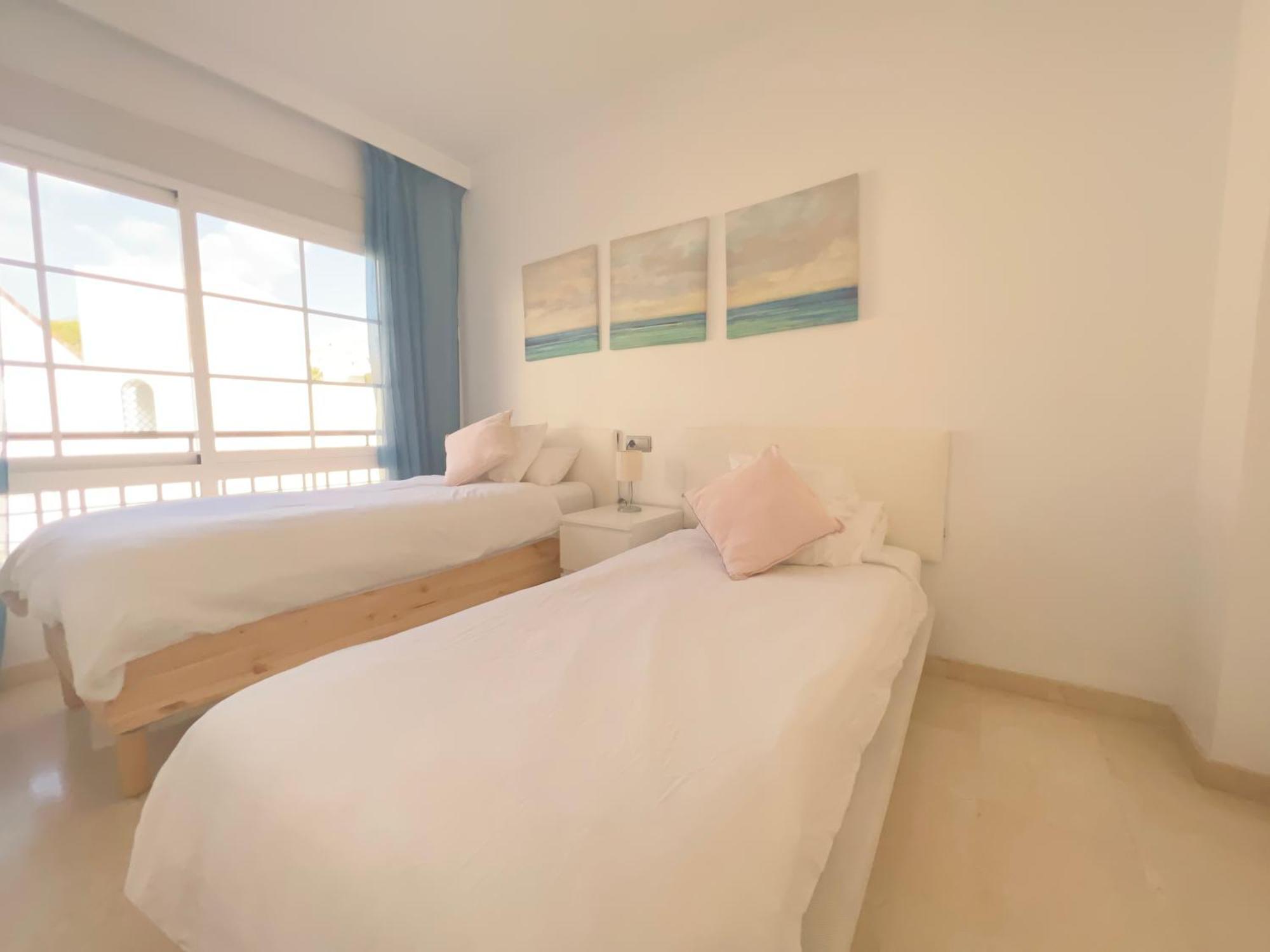 Chalet Townhouse Beachfront Costa, By Casa Del Sol Hr