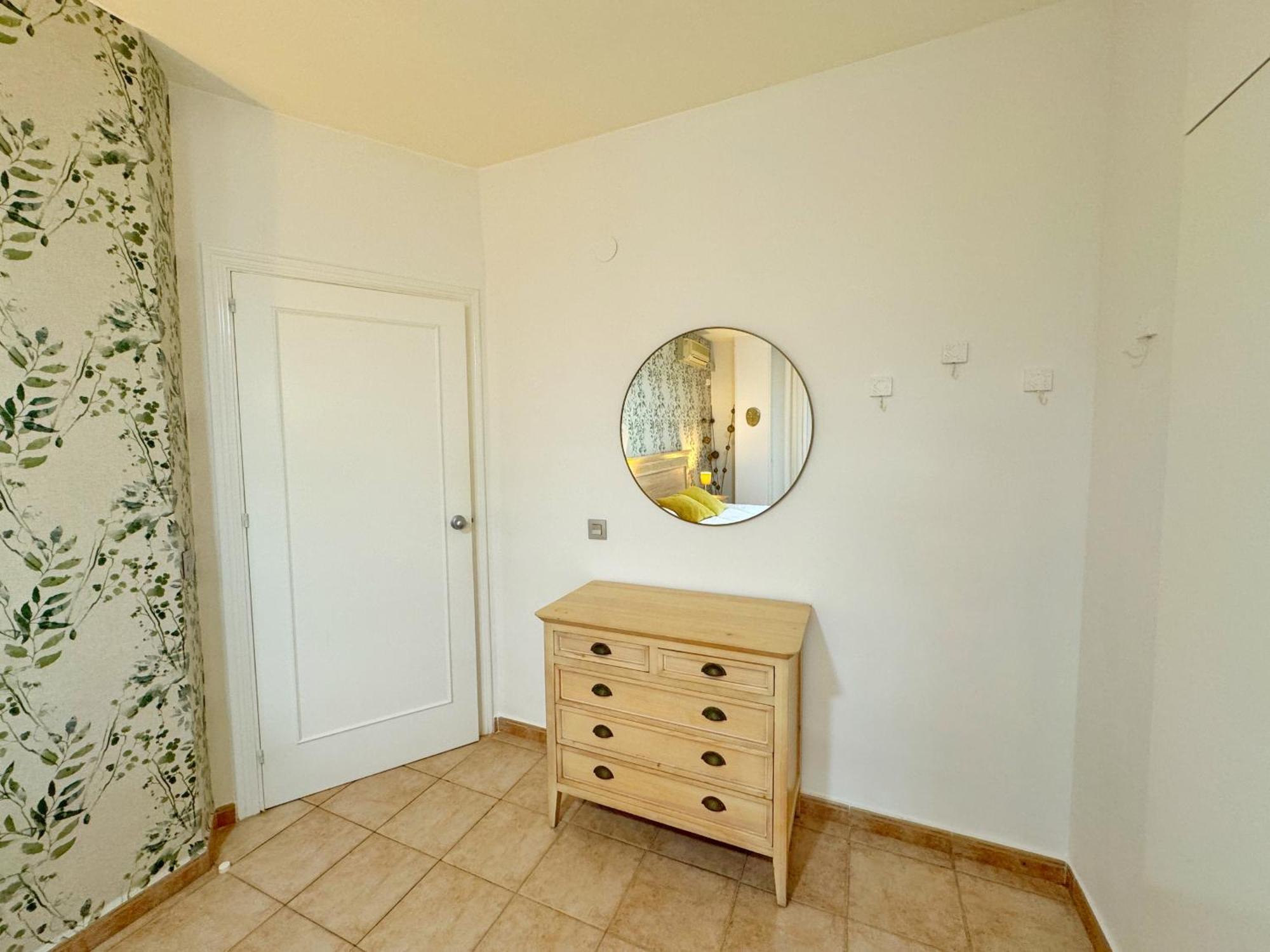 797 Rentals- Precioso Piso Con Vistas Al Jardin En Benalbeach