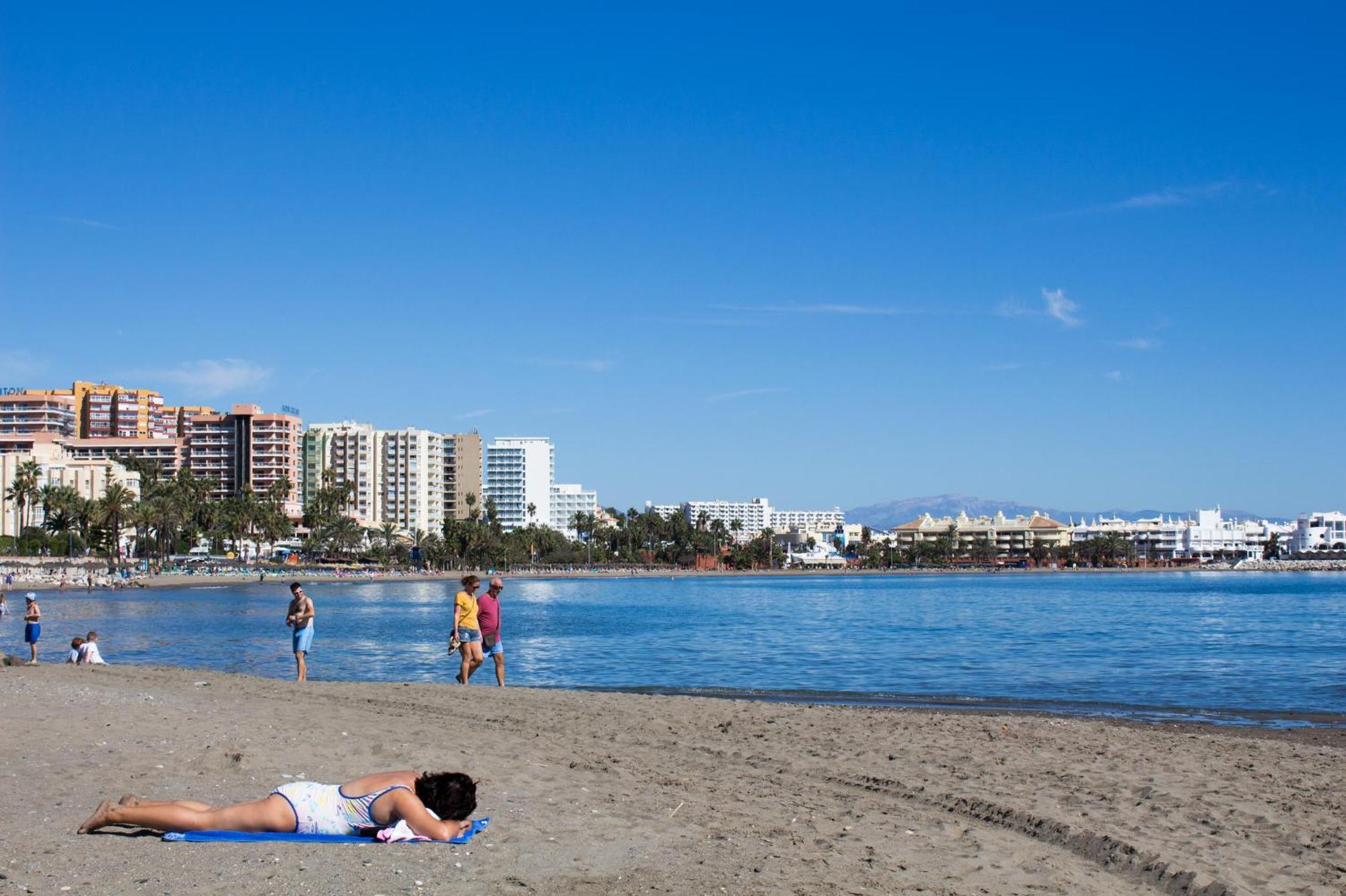 Appartement Benal Ii, Estudio Con Parque Acuatico Y Vistas Al Mar.