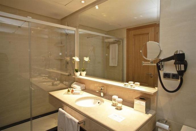 Aparthotel Artplatinum Suites&apartments Benalmadena