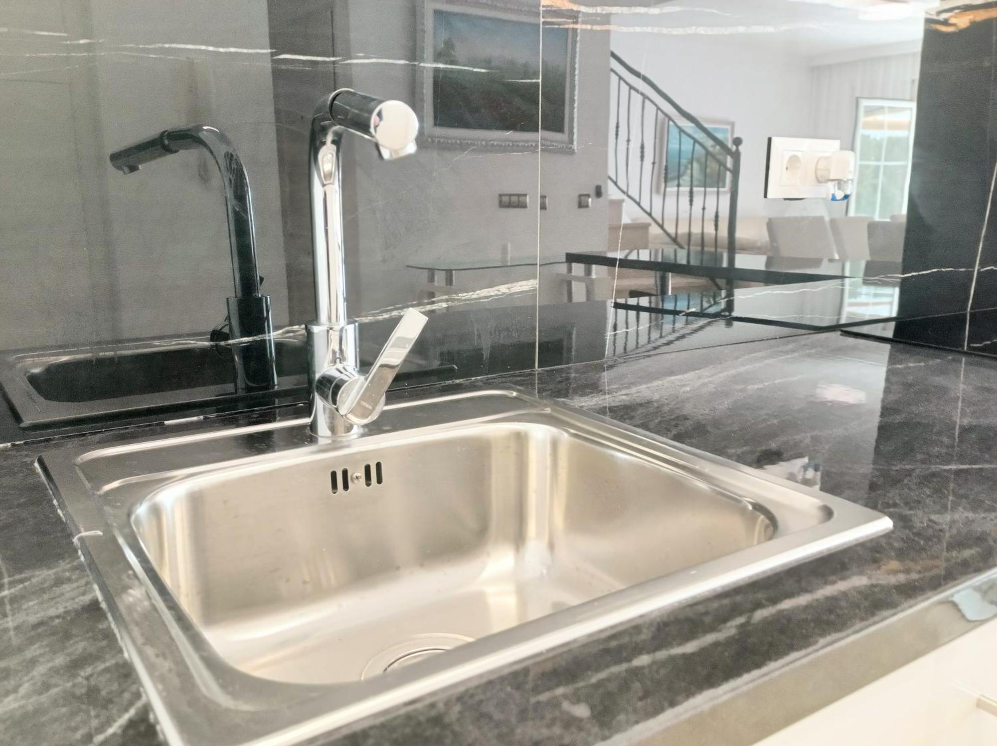 Chalet Townhouse Beachfront Costa, By Casa Del Sol Hr *